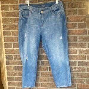 Old Navy Medium Blue Distressed Cropped Jeans